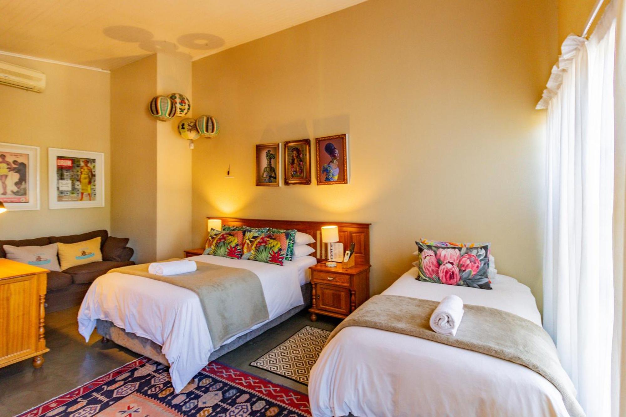 Pumleni Guesthouse Hartbeespoort Bagian luar foto
